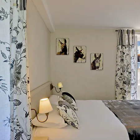 Hotell Les Bains De Secours