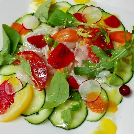 Les Bains De Secours Hotell 4*