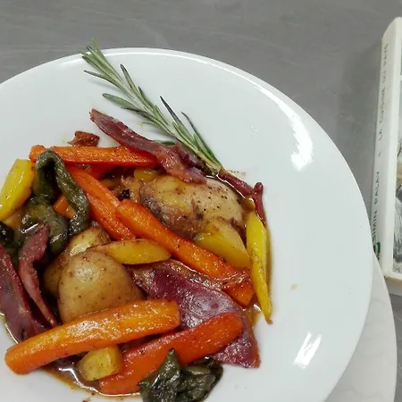 Les Bains De Secours 4*