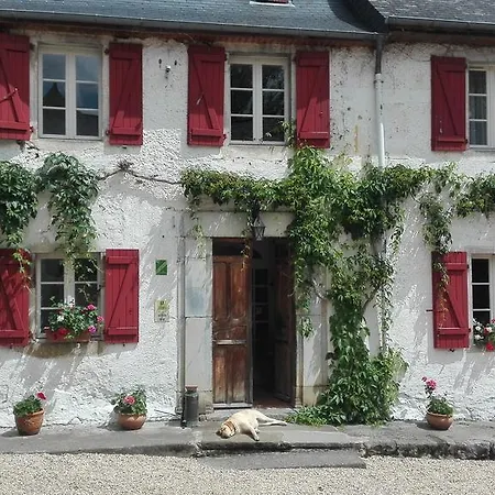 Les Bains De Secours