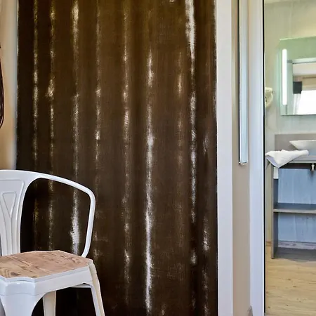 Hotell Les Bains De Secours