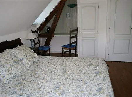 Les Bains De Secours 4*