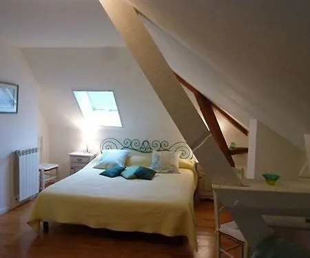 Les Bains De Secours 4*