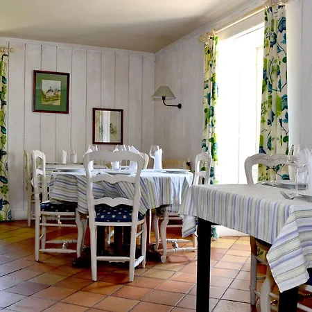 Les Bains De Secours 4* Sévignacq-Meyracq