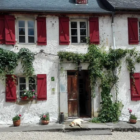 Les Bains De Secours