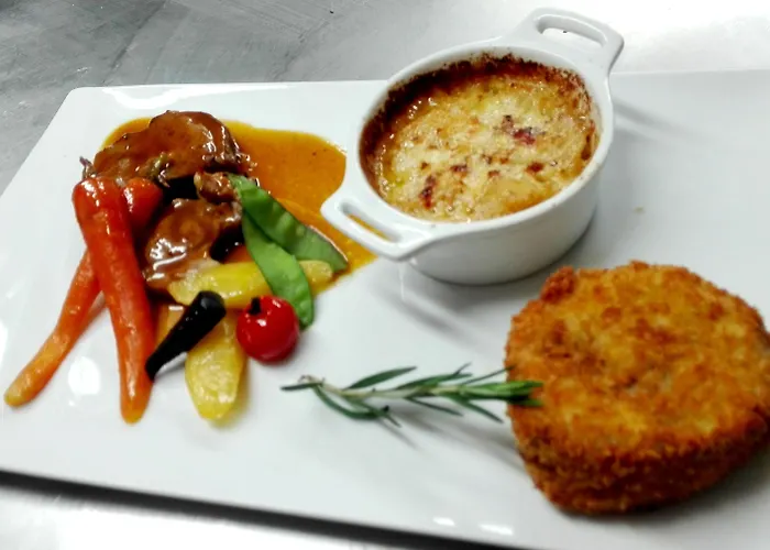 Hotel Les Bains De Secours 4*