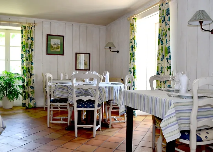 Les Bains De Secours Hotel Sévignacq-Meyracq