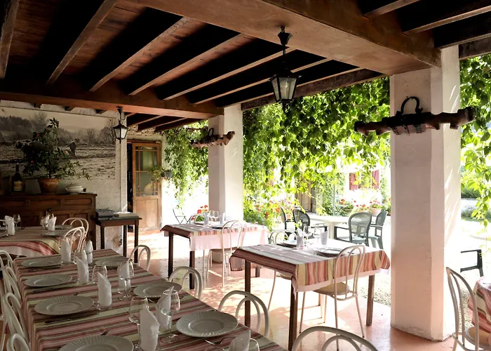 Les Bains De Secours Sévignacq-Meyracq