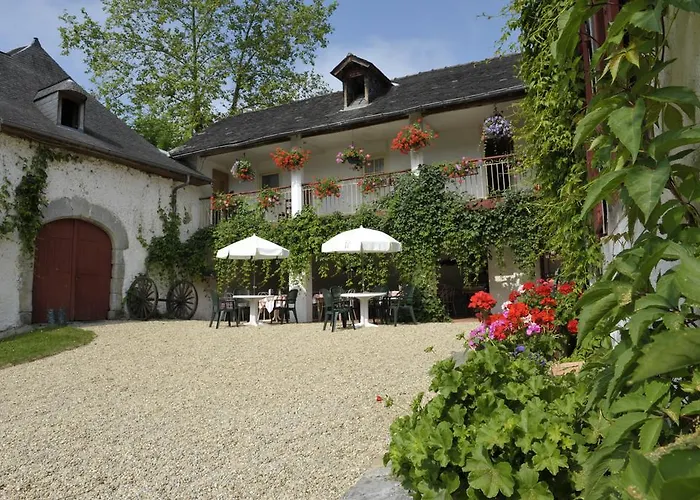 Les Bains De Secours Sévignacq-Meyracq