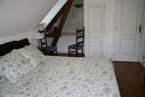 Les Bains De Secours 4*