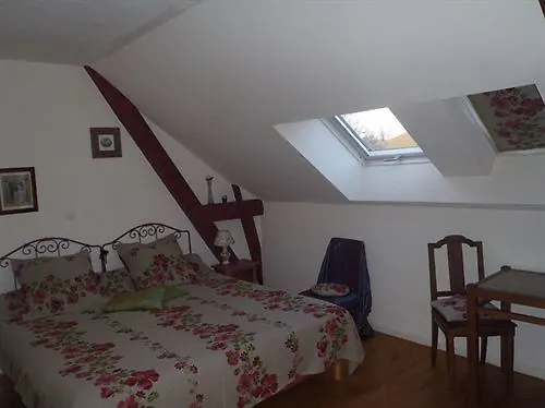 Les Bains De Secours Hotel 4*