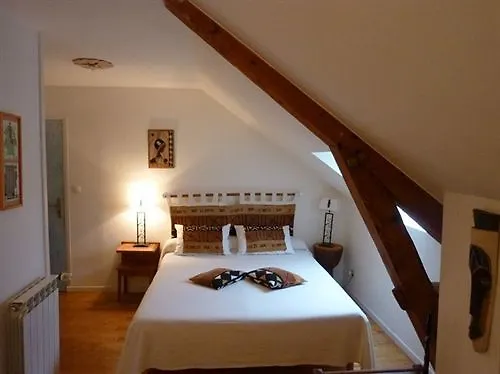 Les Bains De Secours Hotel 4*